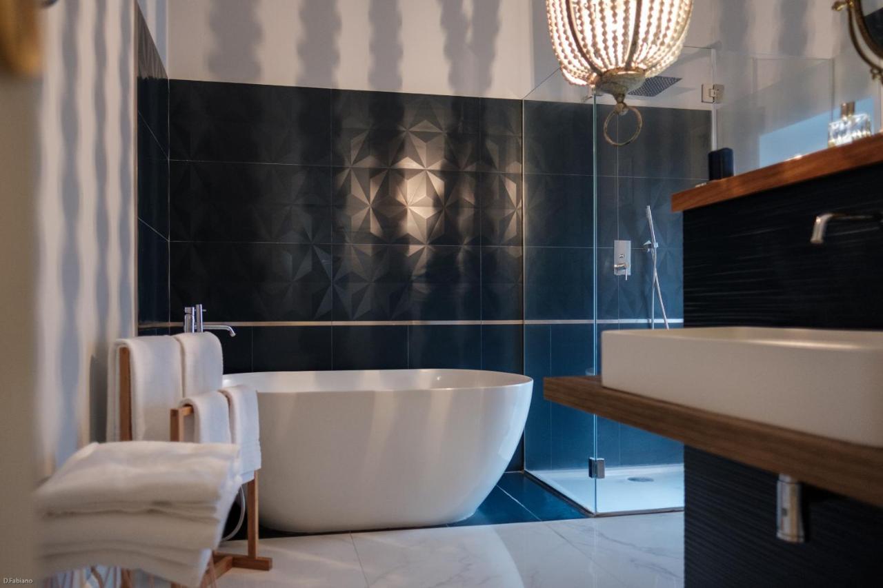 B&B Sekeles Suites And Spa Catania Luaran gambar
