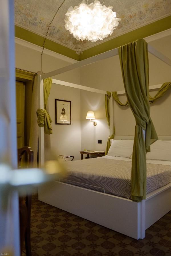 B&B Sekeles Suites And Spa Catania Luaran gambar